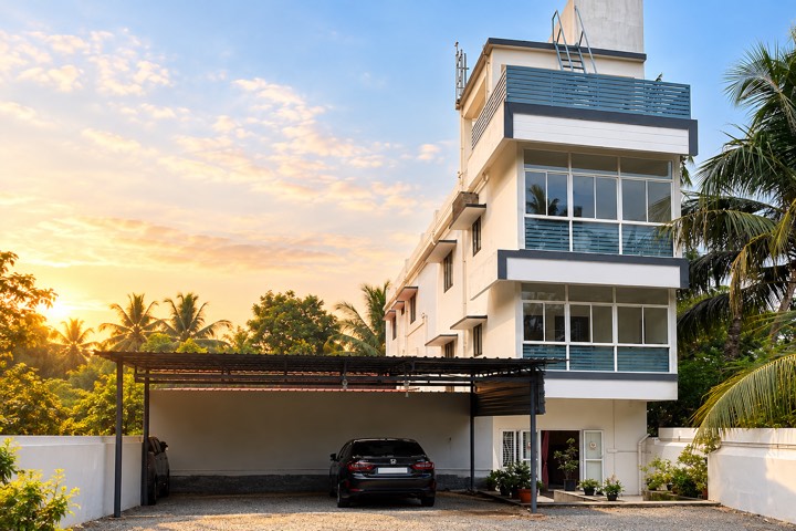 The Yuki Health clinic building at 7/2 South Street, Padmanabhapuram